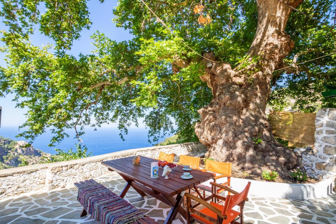 Mertonas Villa Kirá Panajá Kültér fotó